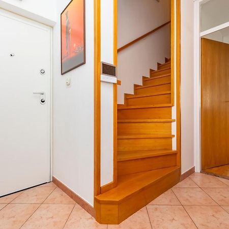 Apartment Pepalo,Omis Free Parking Екстер'єр фото