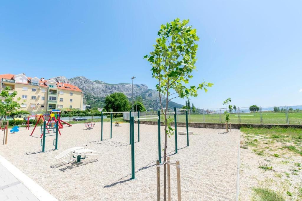 Apartment Pepalo,Omis Free Parking Екстер'єр фото