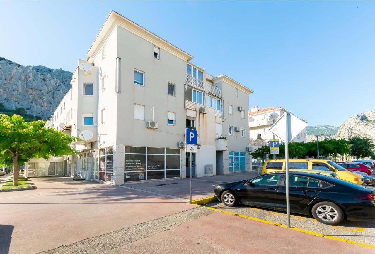 Apartment Pepalo,Omis Free Parking Екстер'єр фото