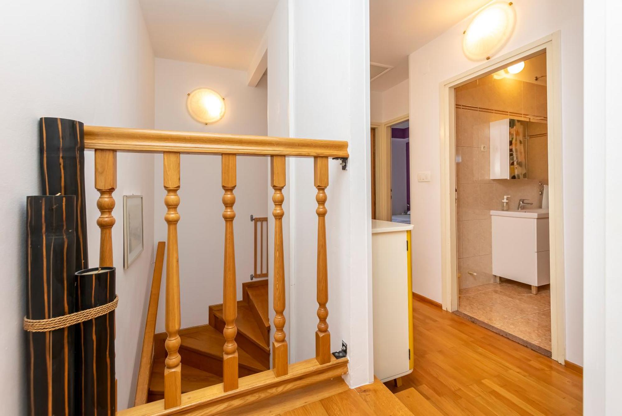 Apartment Pepalo,Omis Free Parking Екстер'єр фото